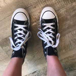 Converse Hightop Black size 8